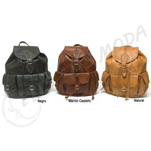 Cargar imagen en el visor de la galería, MOCHILA CUERO MEDIANA "CLASSIC MEDIANA"