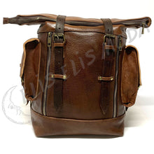 Cargar imagen en el visor de la galería, MOCHILA CUERO GRANDE "ALDEIRE"